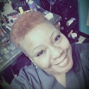 Meet your Posher, Alison